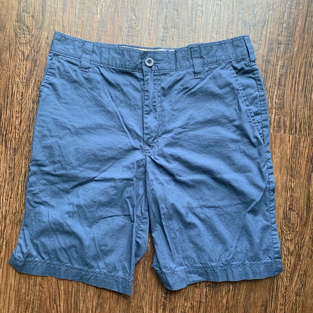 Navy IZOD shorts